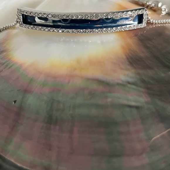 Vince Camuto genuine semi precious blue cloisonné rhinestone edged bolo bracelet - Picture 2 of 12